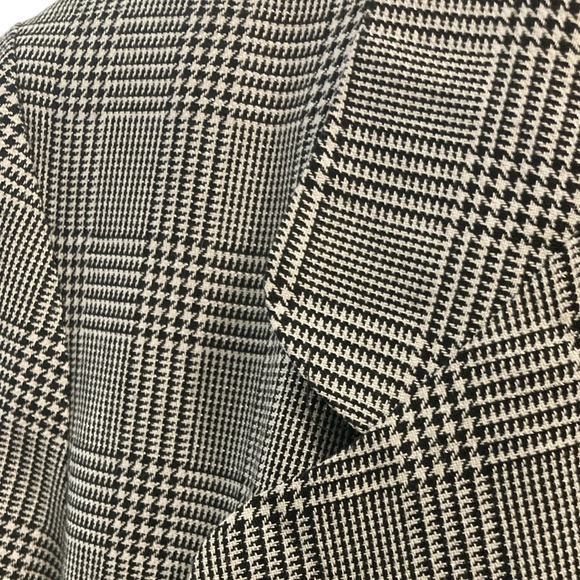 VTG Panther Grey and Black Plaid Blazer with Silver Threads-size 14 - Picture 6 of 6
